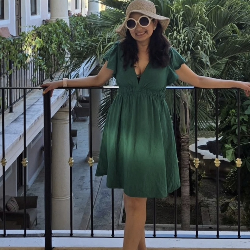 Green V-Neck Short Sleeve Women’s Dress